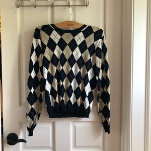 Burberry sweater ❤️